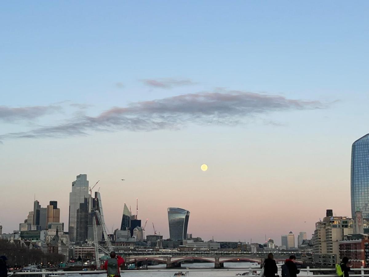 Borough Central Londen Buitenkant foto